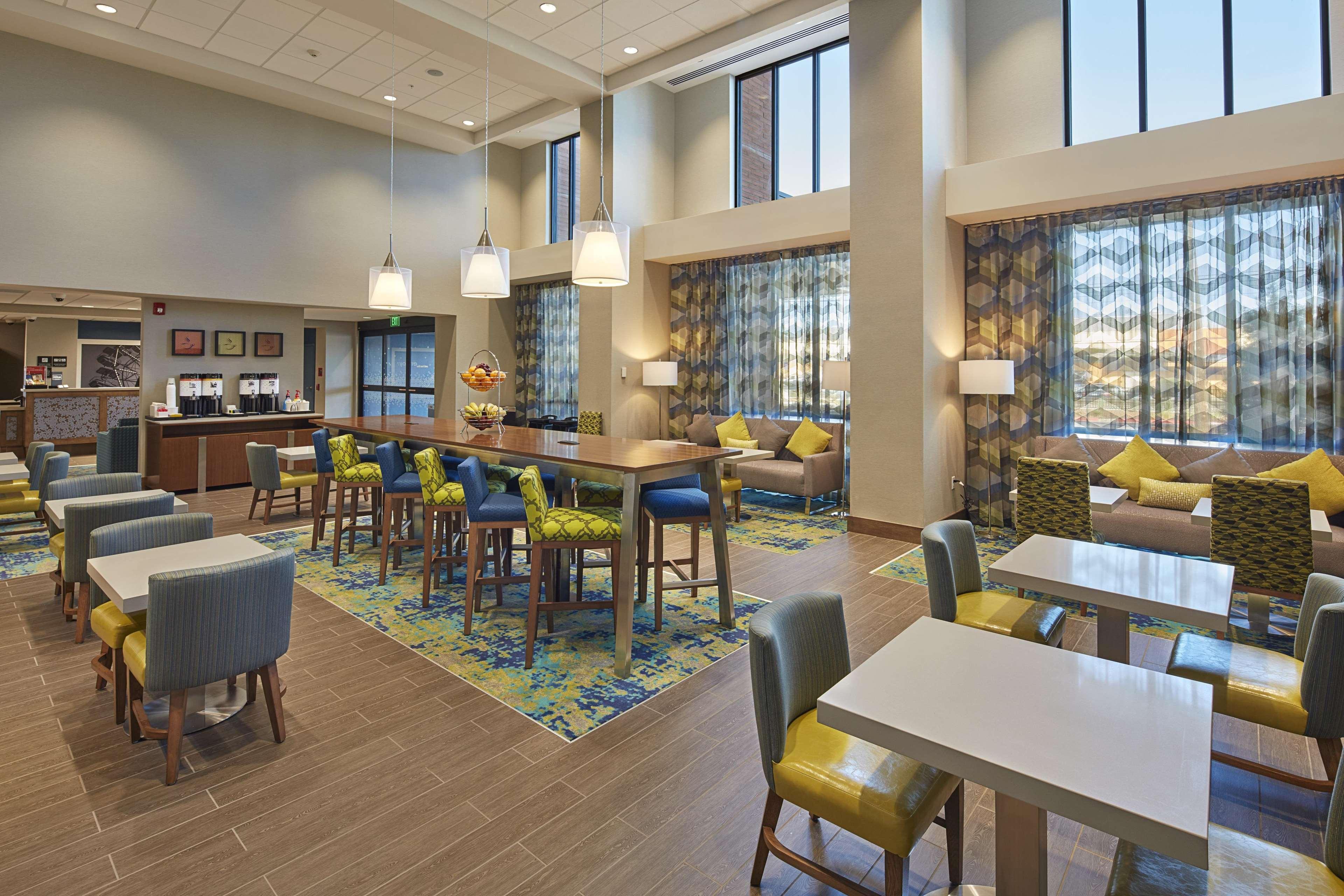 Hampton Inn & Suites Sacramento At Csus Eksteriør bilde