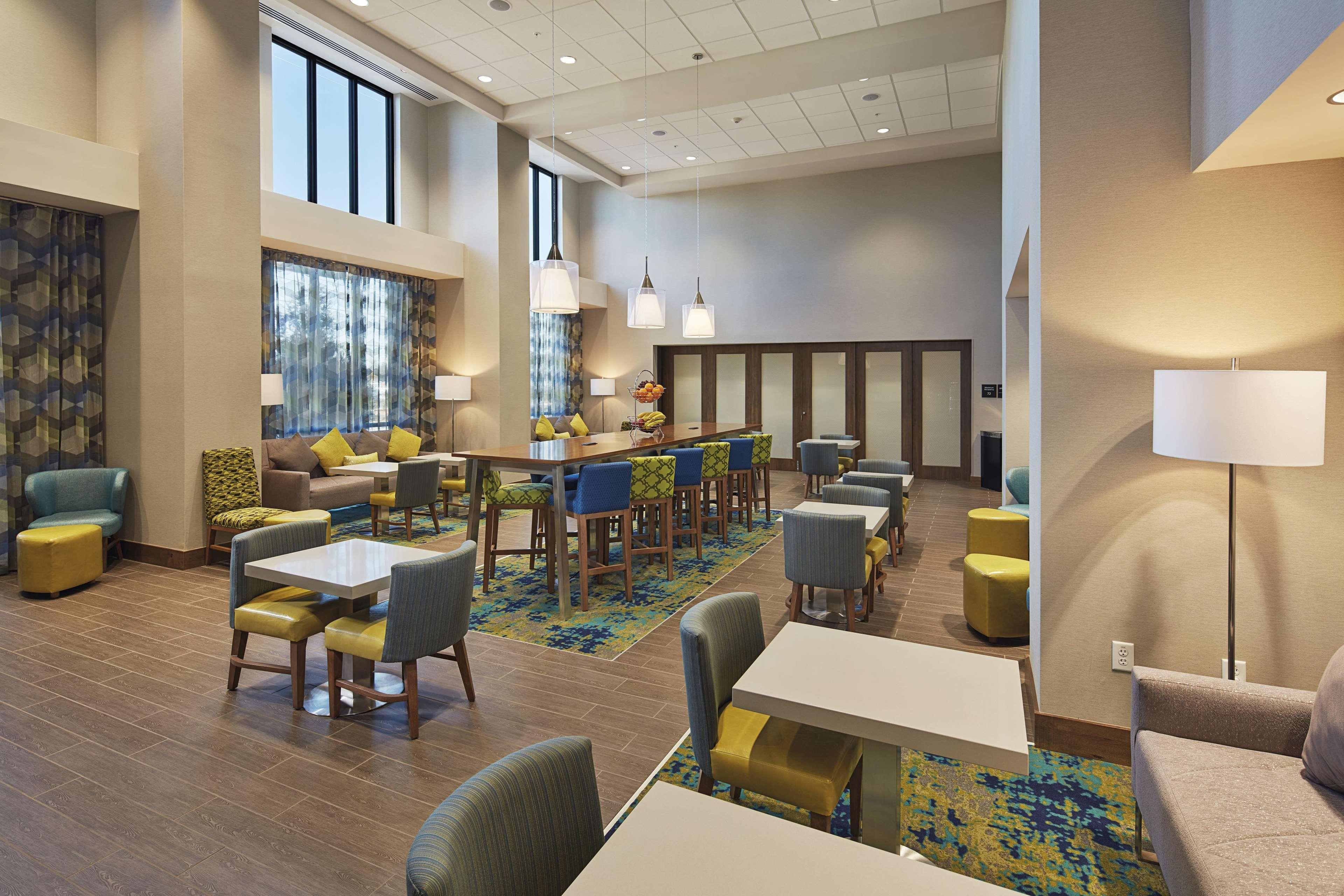 Hampton Inn & Suites Sacramento At Csus Eksteriør bilde